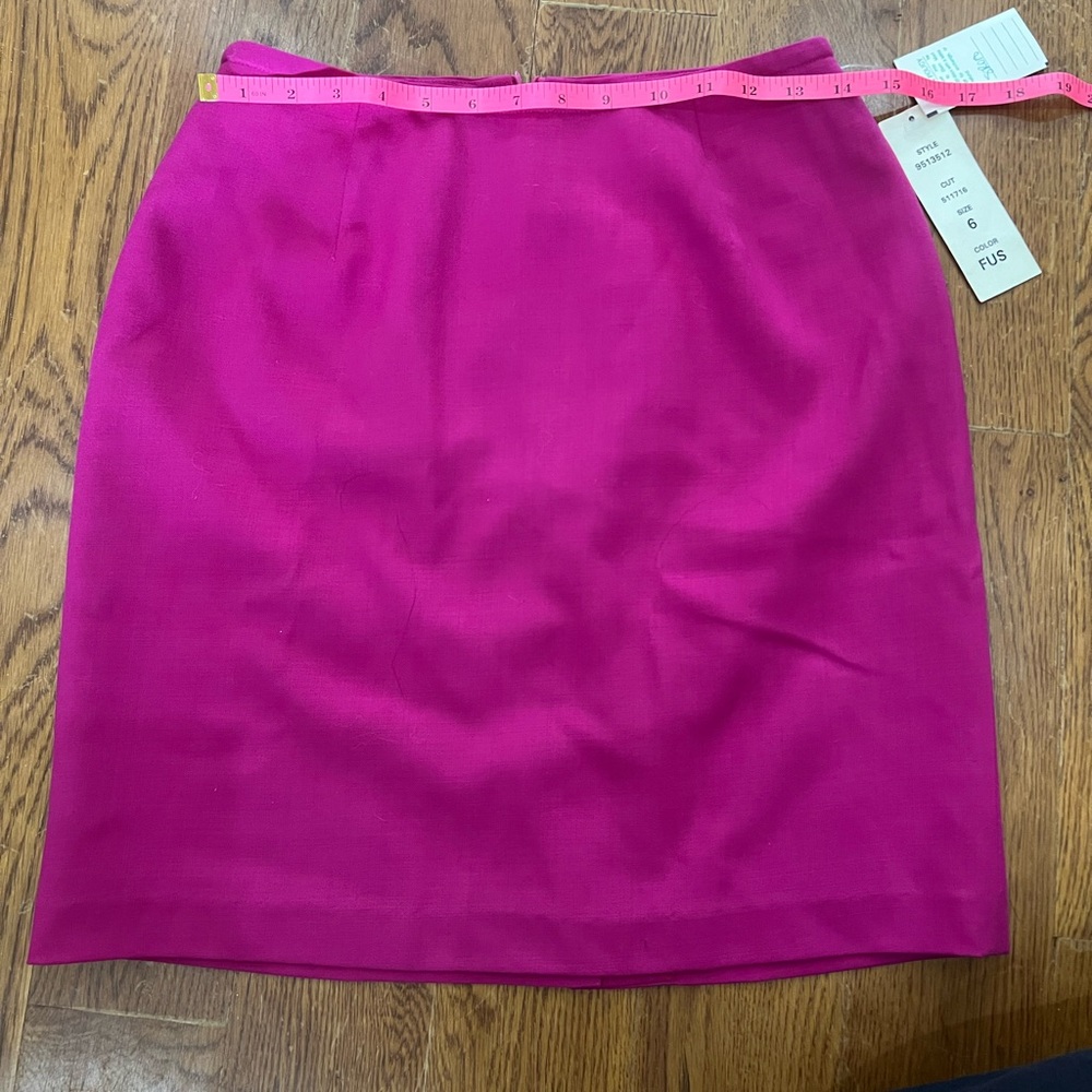 Vintage Harris Wallace fuchsia wool skirt